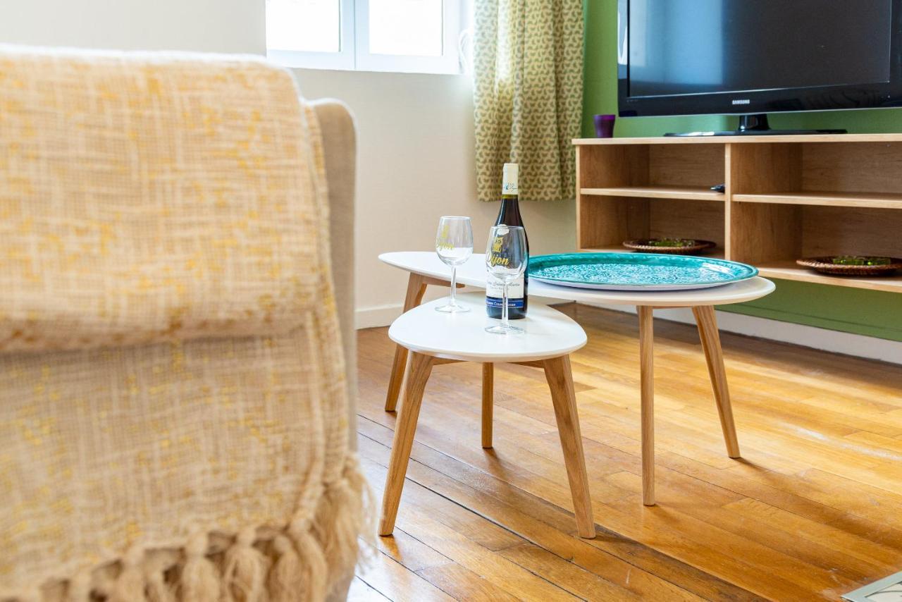 Appartement Cote Cour - Centre Ville- Calme - Charme - 4 Voyageurs
