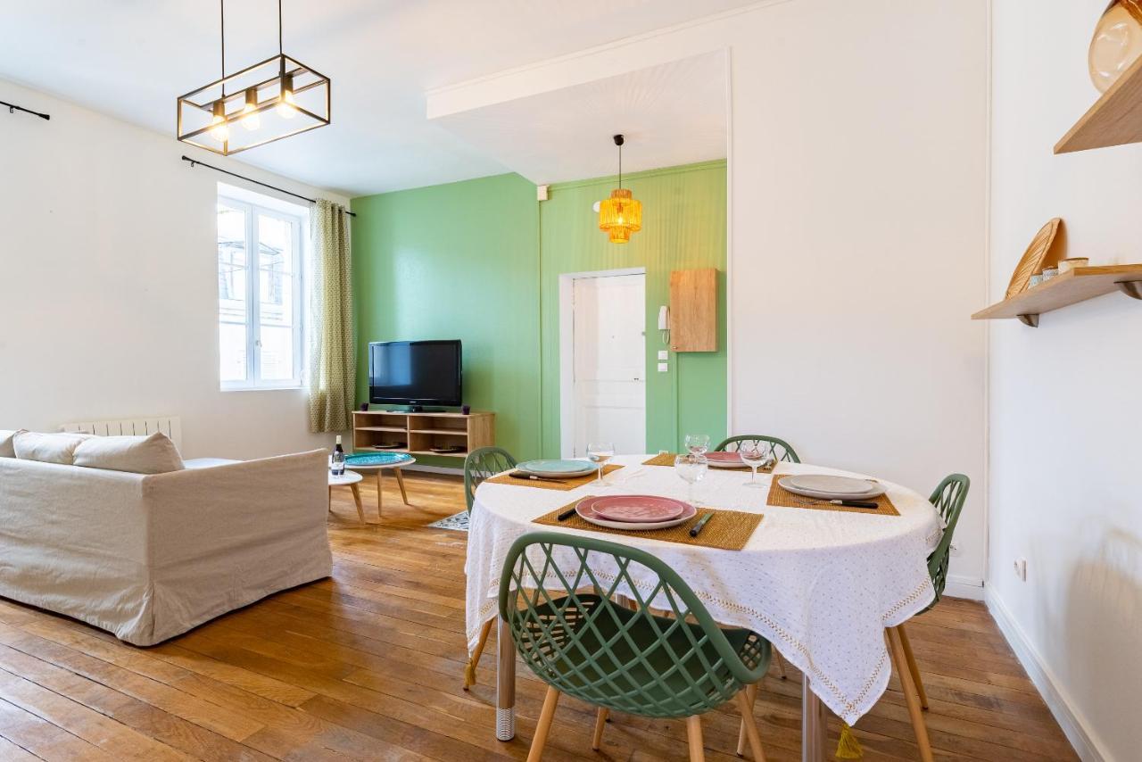 Appartement Cote Cour - Centre Ville- Calme - Charme - 4 Voyageurs *